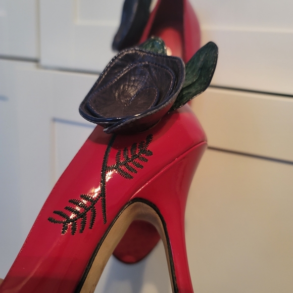 3-D ZARA Rose Patent Leather Stiletto Heel size 7 - Picture 6 of 8